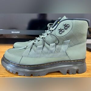 Dr. Martens Men's Olive Lace-Up Boots